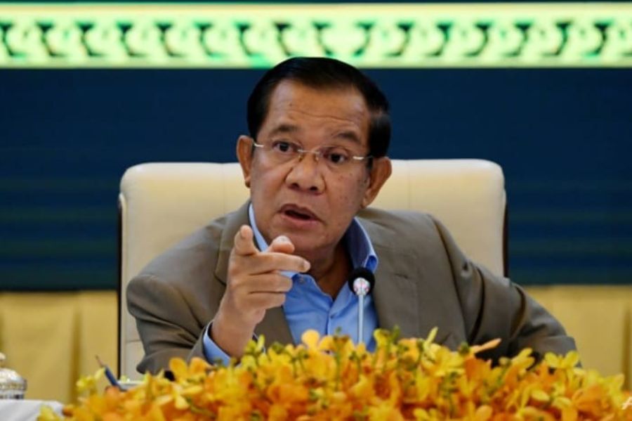 Cambodian PM Orders to Destroy U.S. Arms After the U.S.’ Arms Embargo