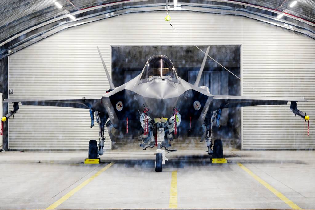  Norwegian F-35 takes over NATO’s QRA mission from F-16