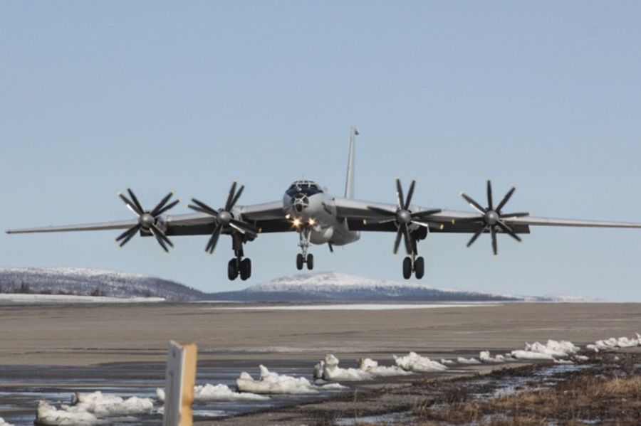 Tu-142 will continue Arctic and Atlantic Patrol