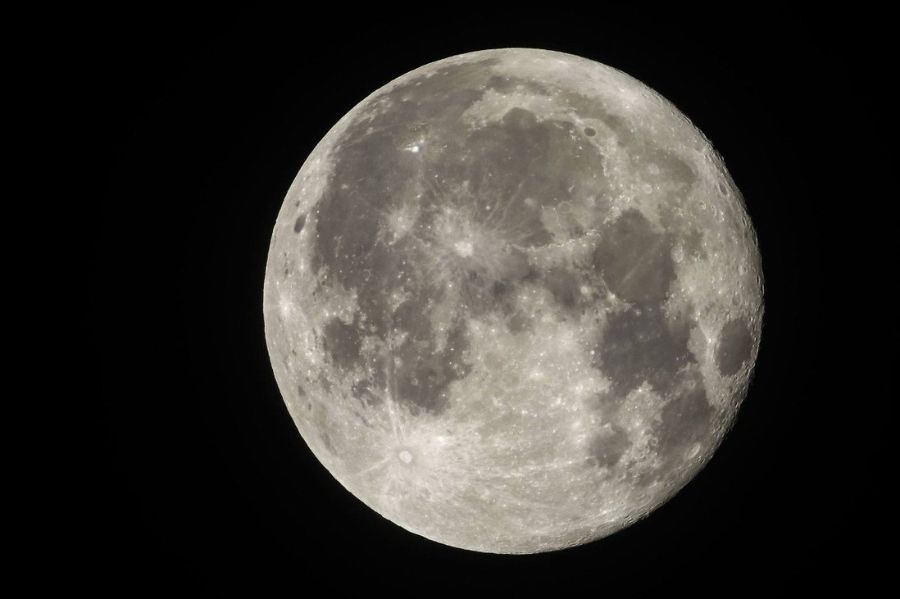 China Built an Artificial Moon Research Centre on Earth