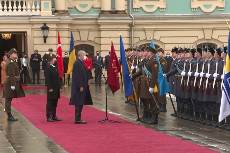 President Erdoğan visits Ukraine