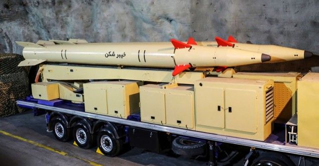 IRGC Unveils Khaybarkiran Missile as Nuclear Talks Resume in Vienna