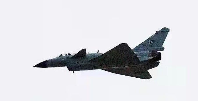 Pakistan’s first J-10C Appeared with PAF Camouflage