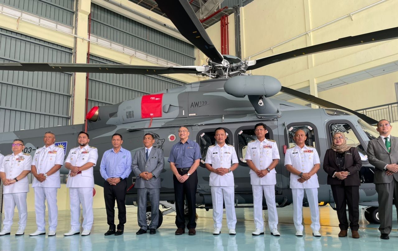 The Malaysian Navy Receives two New AW139 Maritime Helicopters From Italy