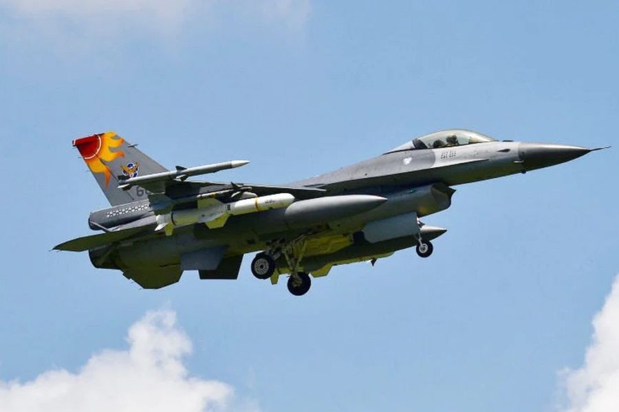 Taiwan's F-16 Vipers Have Harpoon Missiles on Board