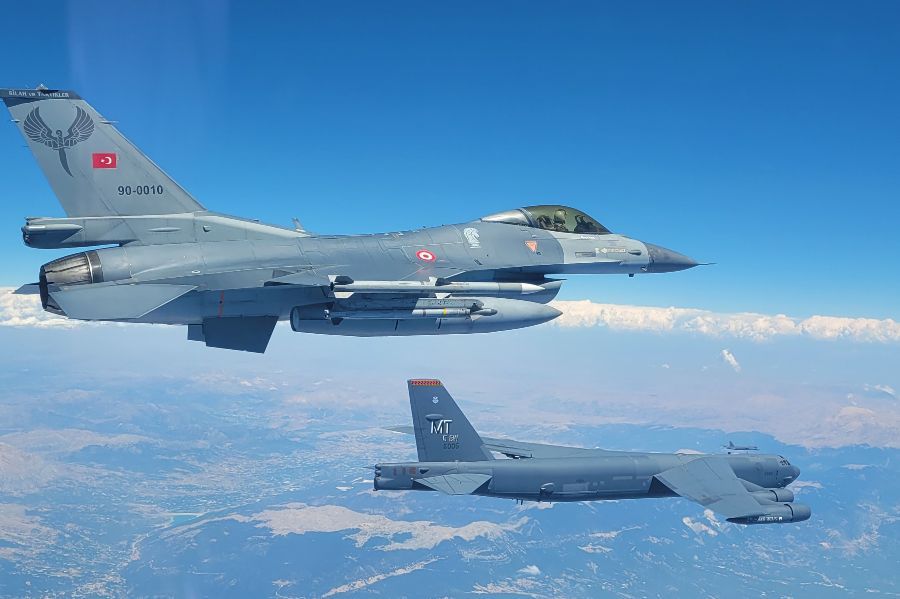 Greek S-300 locked on Turkish F-16 on NATO Mission