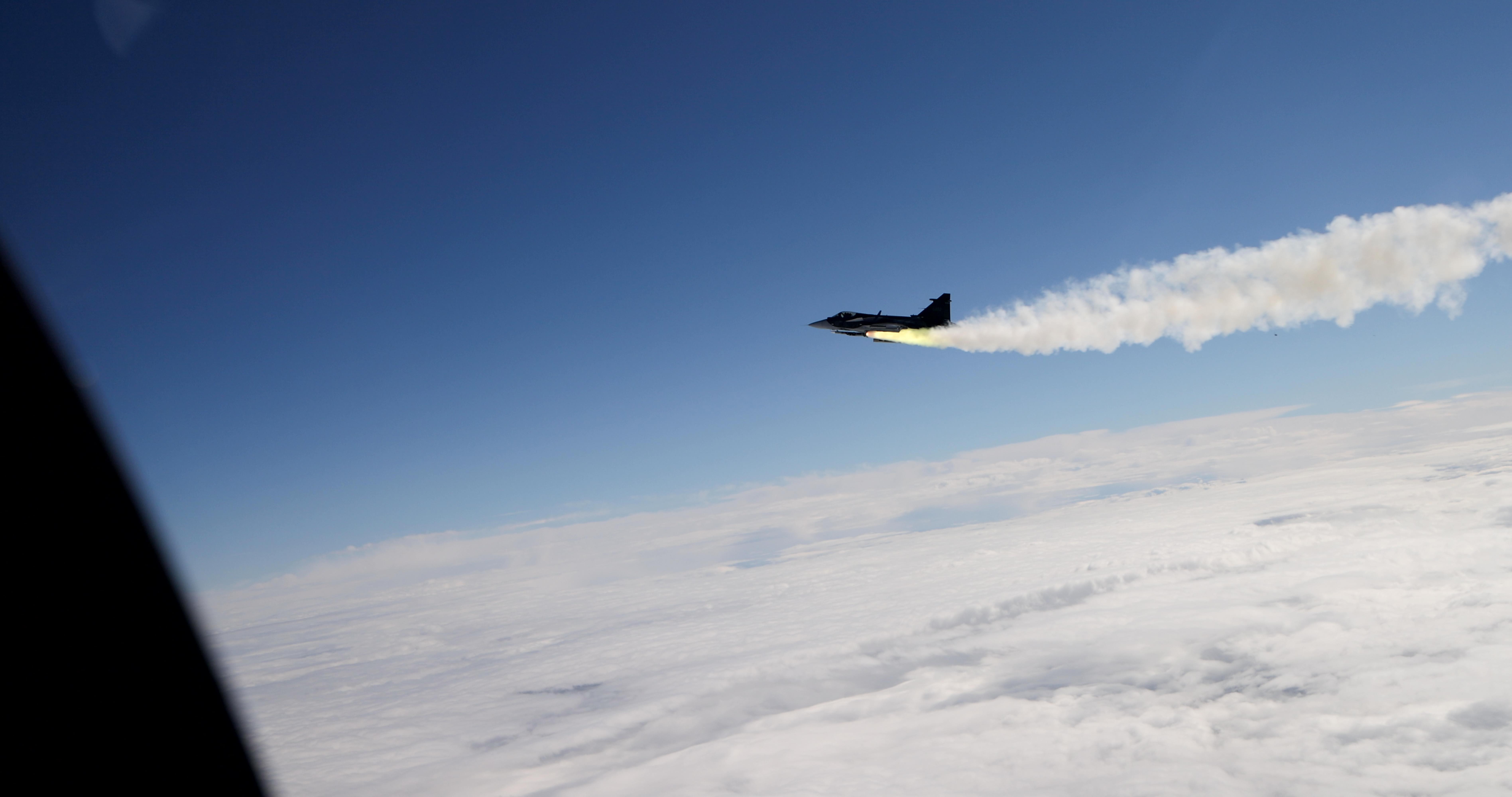 Saab Completes Test Fire of The Gripen E Meteor Missile as Part of Air-to-Air Trials