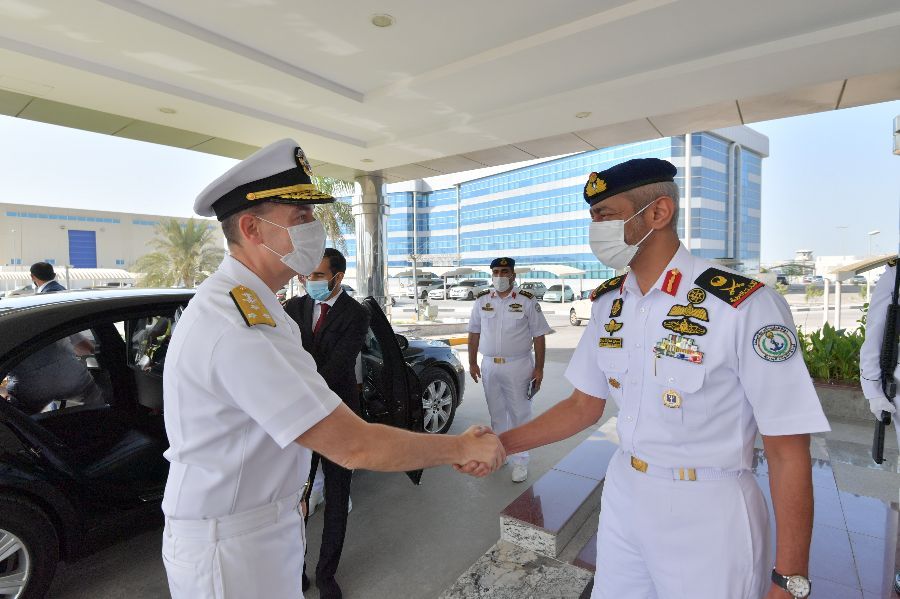 The Commander of US Naval Forces Central Command paid a visit to the UAE