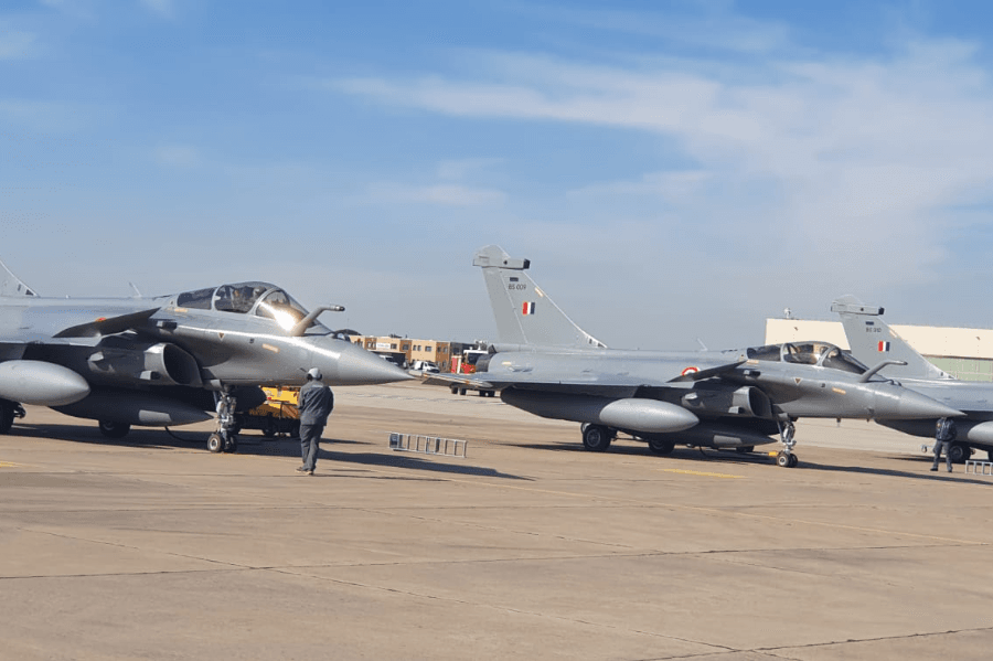 French Dassault Aviation handed over three Rafale to IAF