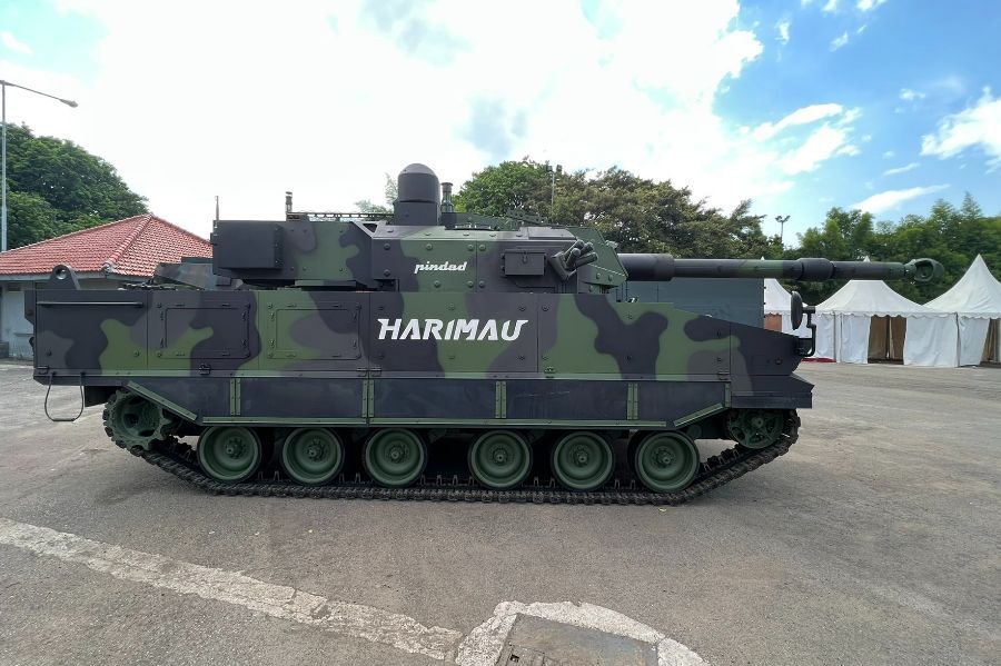 FNSS and PT Pindad Present Serial Production Harimau for the First time at Indo Defence