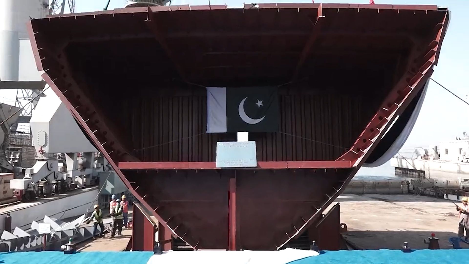  Karachi Shipyard Lays Keel of 1st Indigenously Designed Gun Boat
