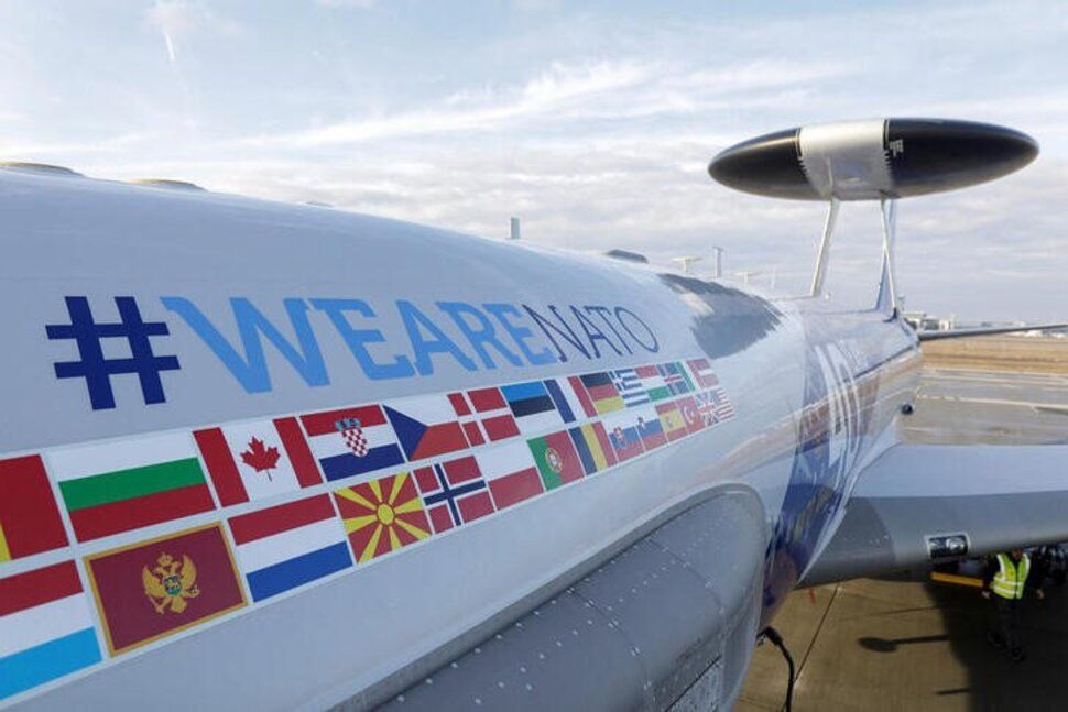Russia Fires “AWACS Killer” R-37M Against Ukrainian Fighter Jets