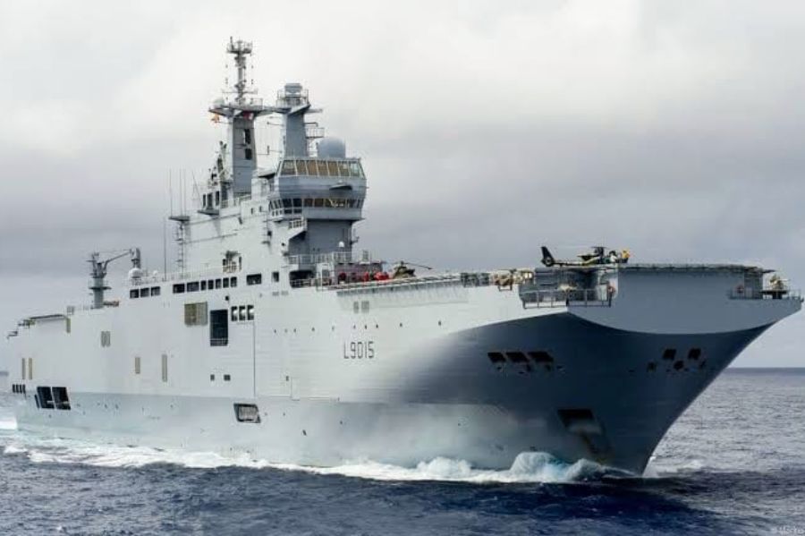 French Navy’s LHD Dixmude Visits Indonesia