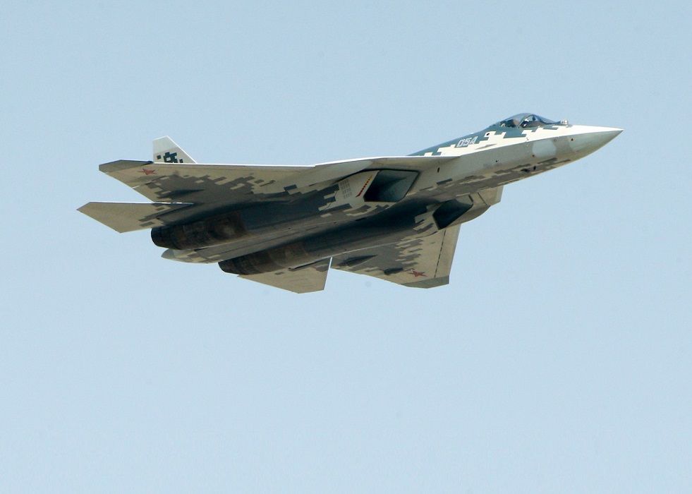 The Su-57 Felon controls S-70 Okhotnik UCAVs