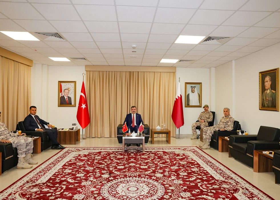 Yılmaz visits Qatar Turkish Combined Joint Force Command stationed in the Khalid bin Walid Barracks TurDef.jpg