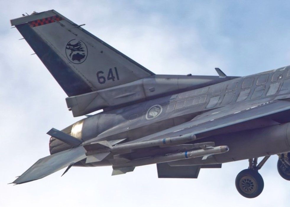 Singapore’s F-16s are Armed with Rafael’s Python-5 Missiles 