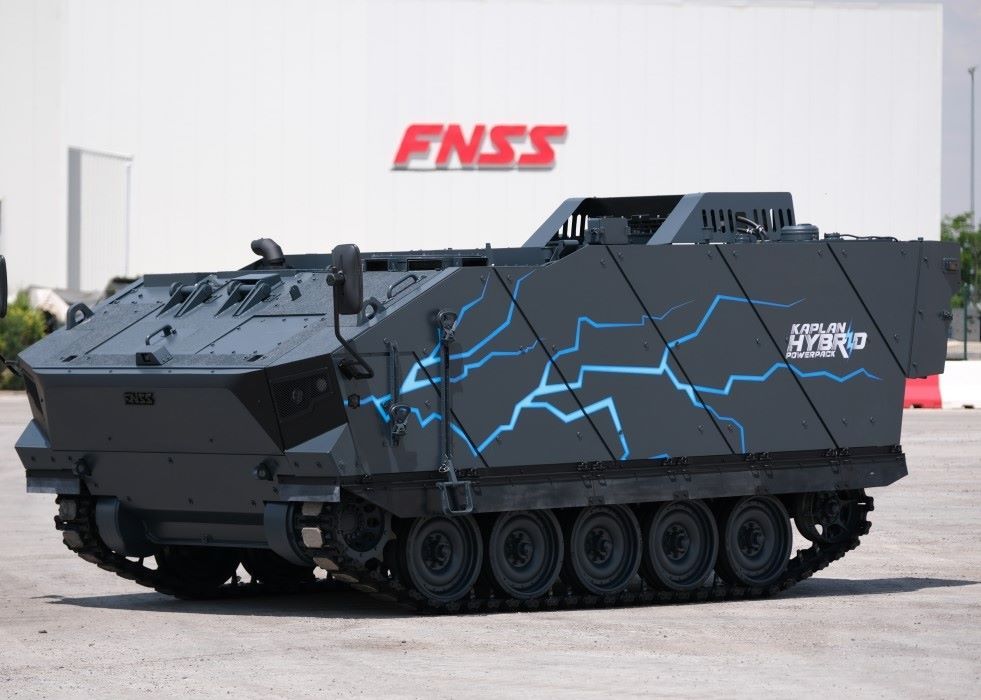 FNSS Showcases its Hybrid Electric Solutions in the UK