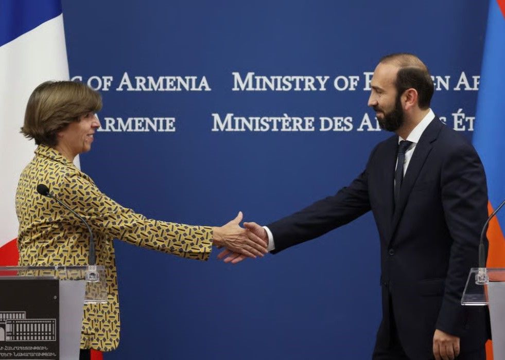 France Sends Military Equipment to Armenia 