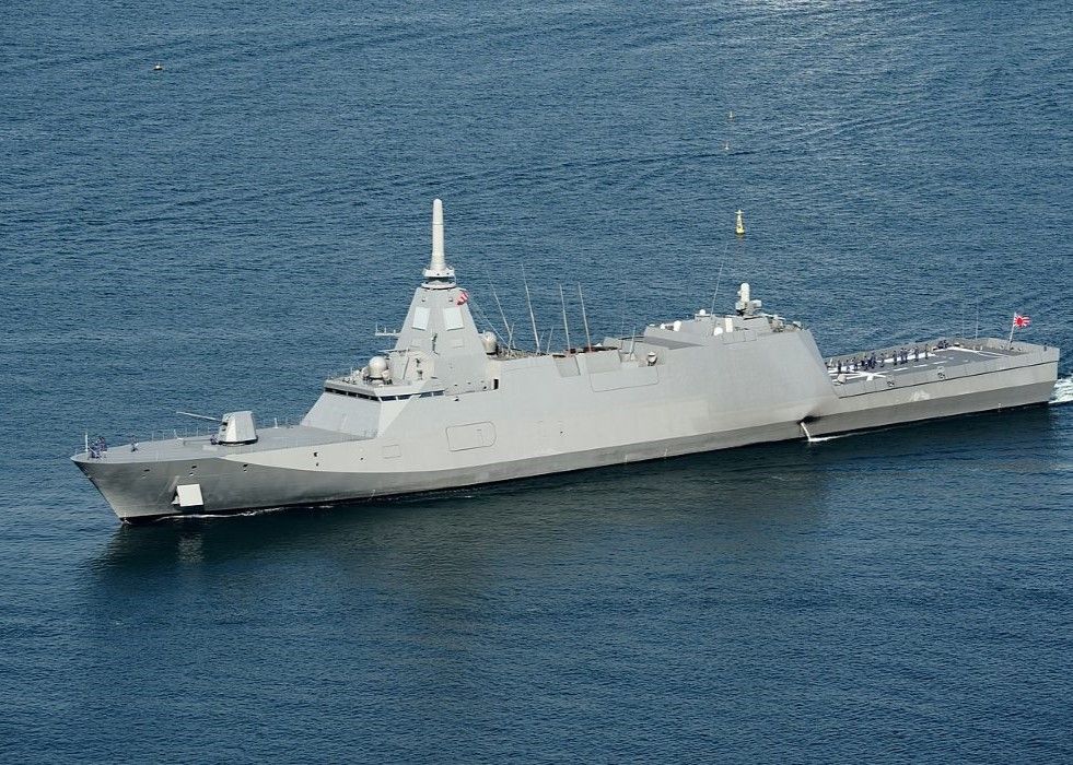 Japan to Construct 12 Frigates in Five Years