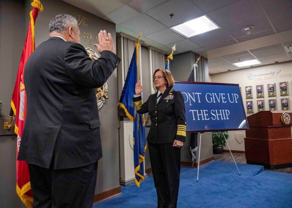 US Navy Gets its First Female Leader 