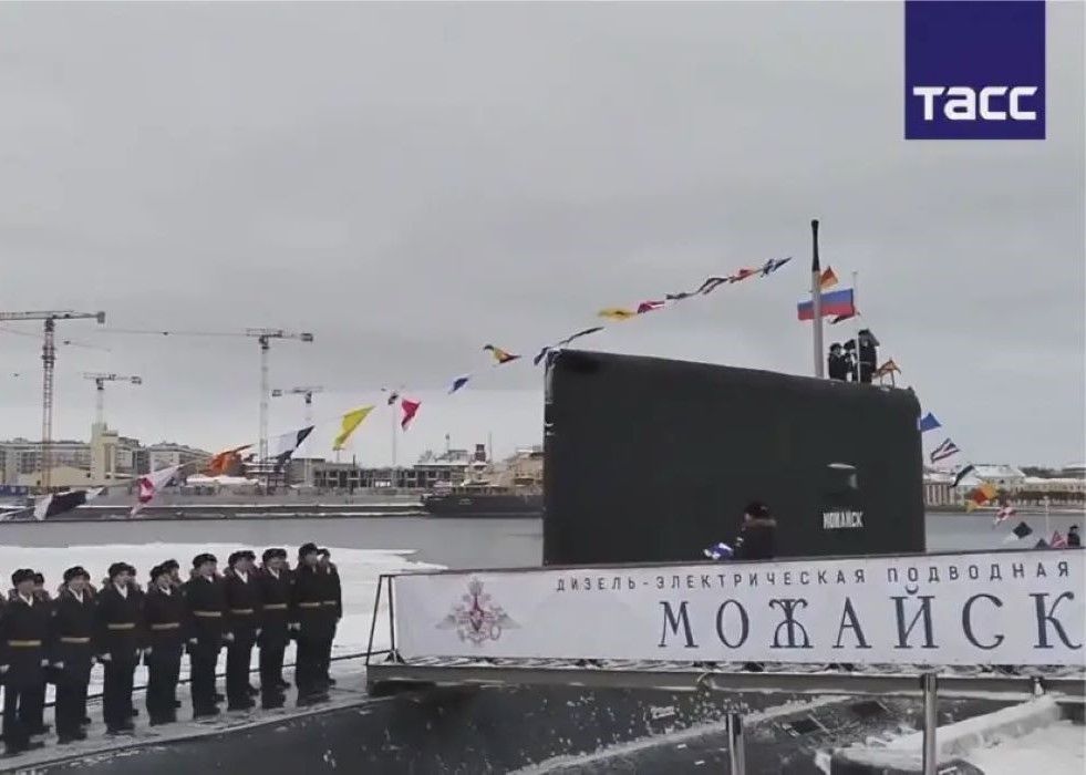 The Russian Navy Received Three New submarines