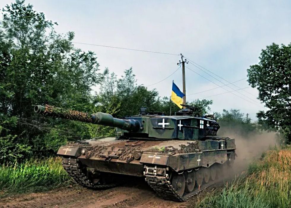 Repaired Leopard 2 MBTs Return to Ukraine