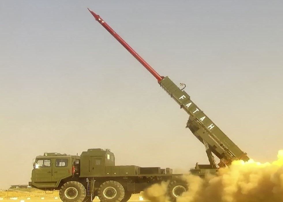 Pakistan Conducts a Test Launch of the Fatah-ll GMLRS