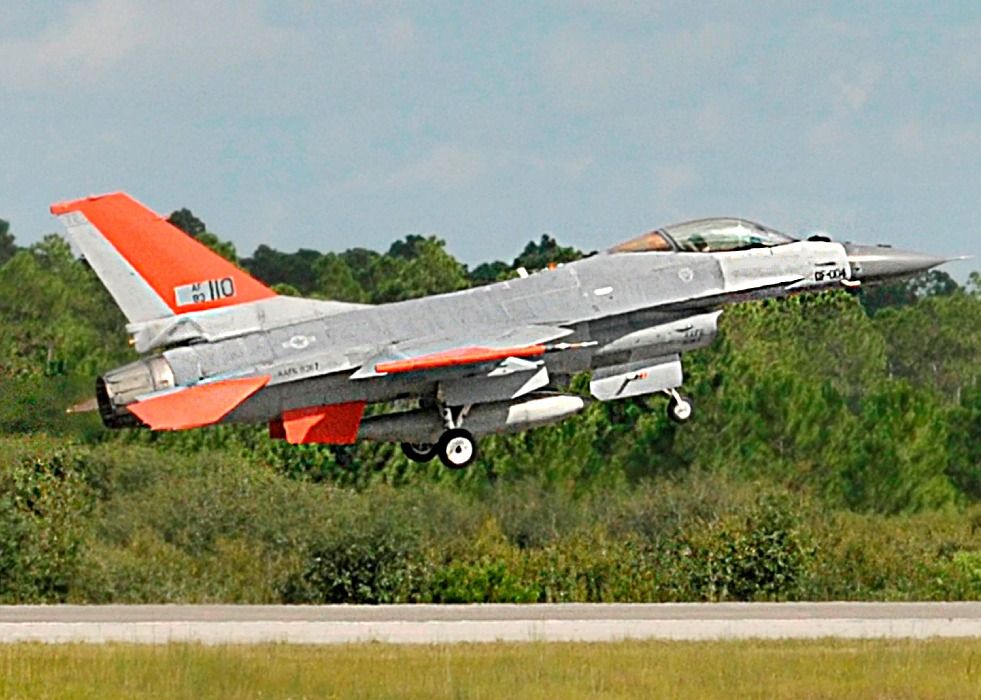 USAF Plans for Autonomous Flight Tests with F-16 Fighters