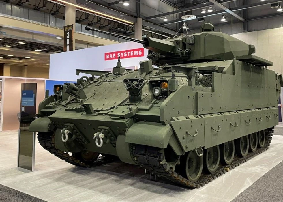 BAE Systems Introduces the Successor of M113, a New Version of the AMPV