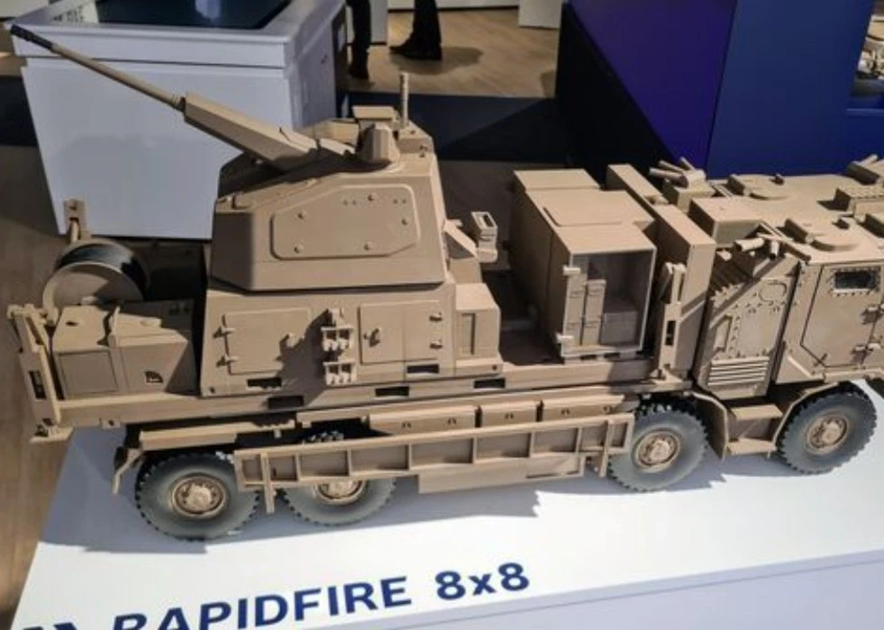 KNDS Shows RAPIDFIRE 40 mm Weapon on 8x8 Truck