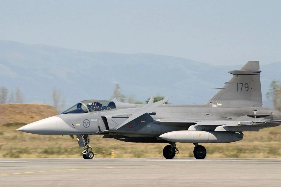 Gripen Might Be Ukraine’s Alternative Fighter After F-16