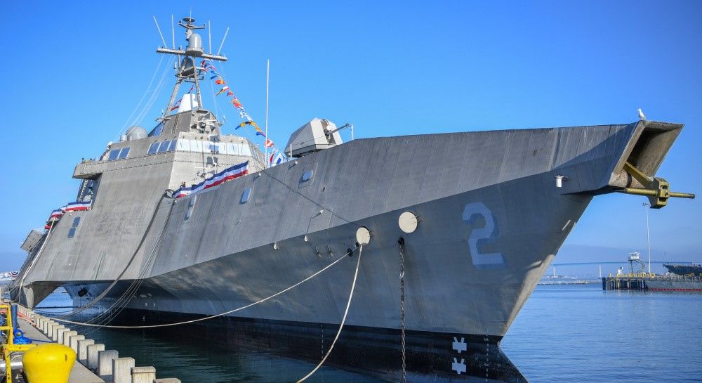 US Navy Decommissions USS Independence (LCS 2) After 11 Years of Service