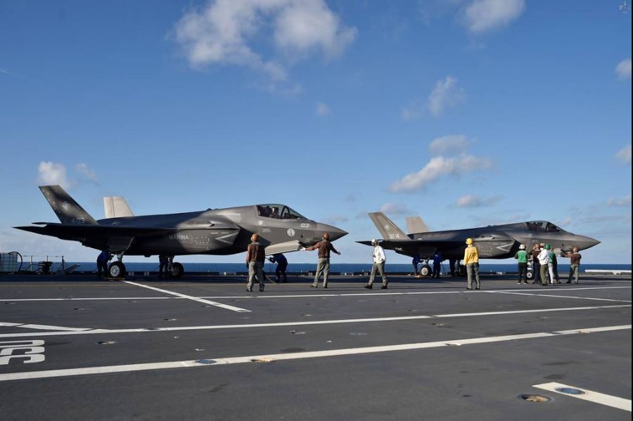 Italy Air Force’s F-35B Lands On Italian Carrier for The First Time