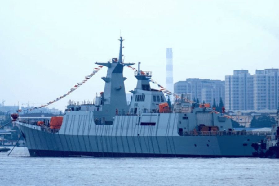 Chinese CM-302 Anti-Ship Missile on Pakistani Type 054A/P
