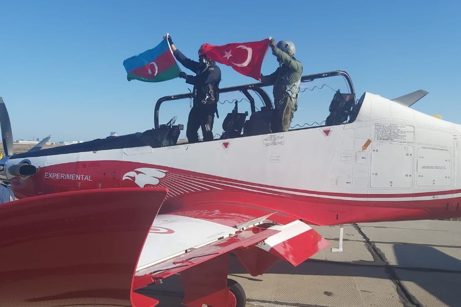 Hürkuş Flew Over Azerbaijan