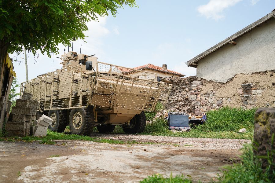 FNSS Delivers Pars IV 6X6 to the Turkish Special Forces